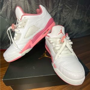 NIKE Air Jordan 5 Low “White/Desert Berry”
